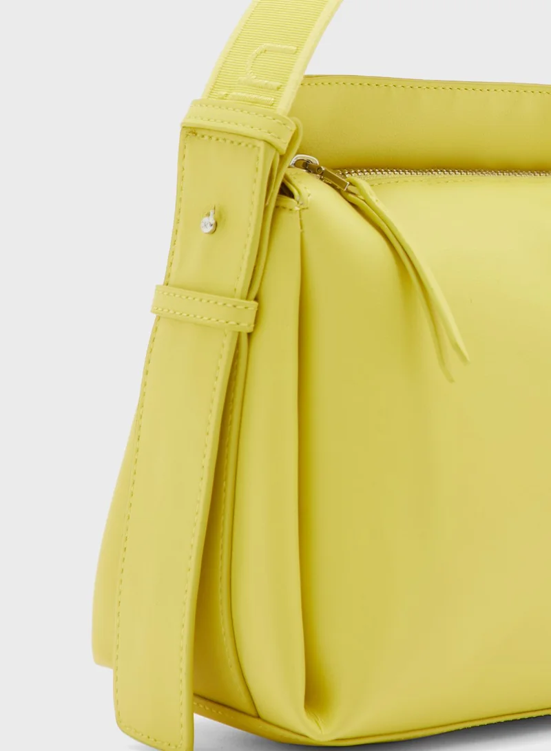 CALVIN KLEIN Gracie Crossbody