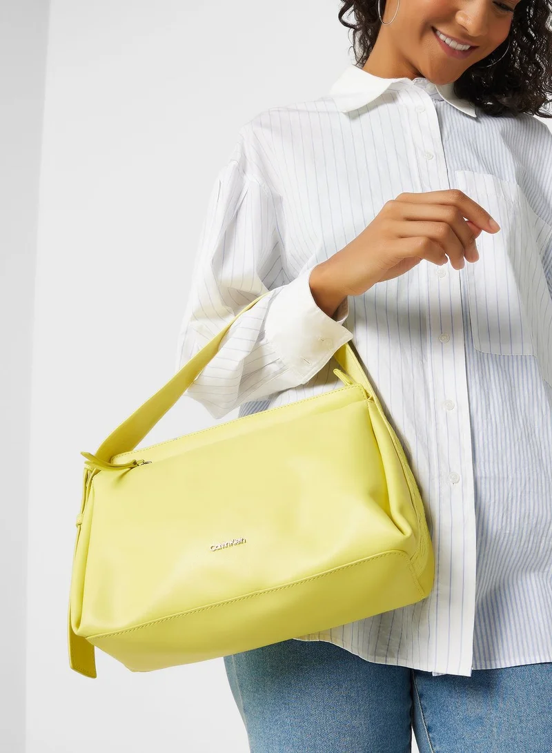 CALVIN KLEIN Gracie Crossbody