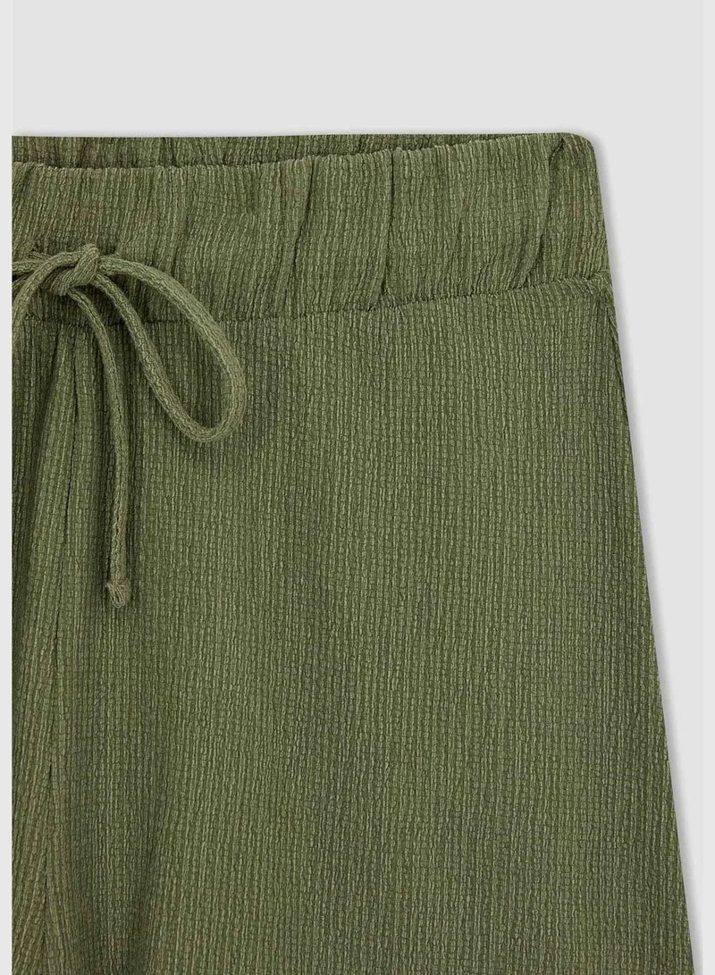 DeFacto Woman Knitted Short