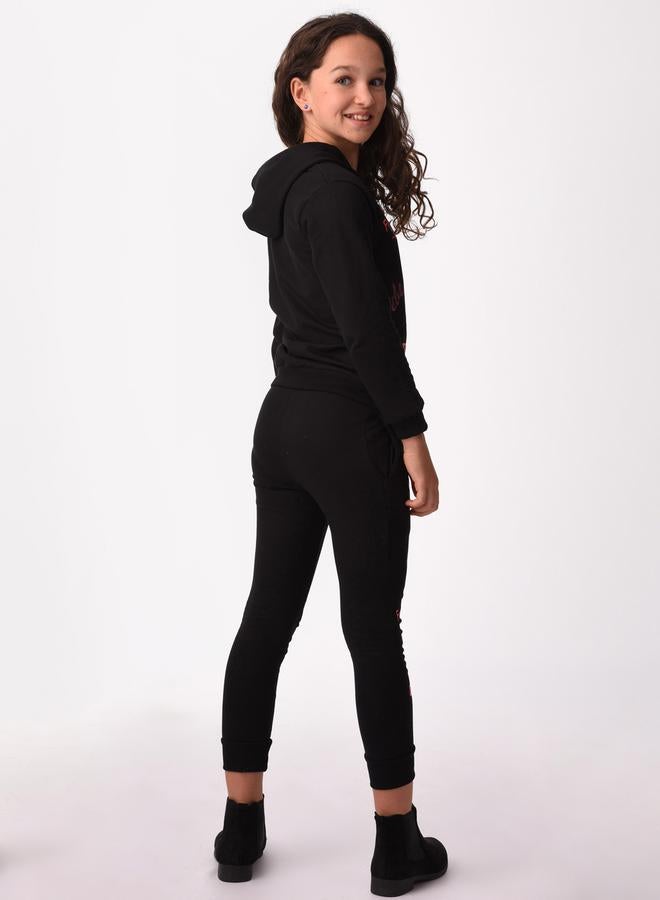 URBASY Printed Hooded Sweatshirt & Pants Set by Styli  - Image 5