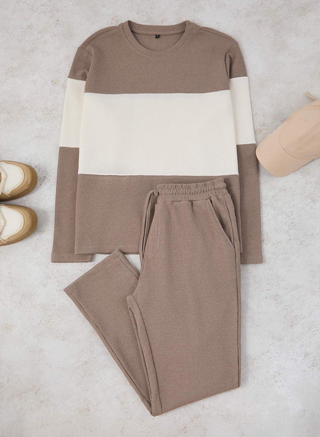 trendyol Mink Regular Cut Color Block Textured Knitted Pajamas Set - Image 1