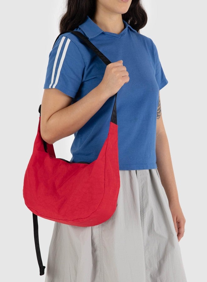 BAGGU Medium Nylon Crescent Bag - Candy Apple 47'' - Image 2