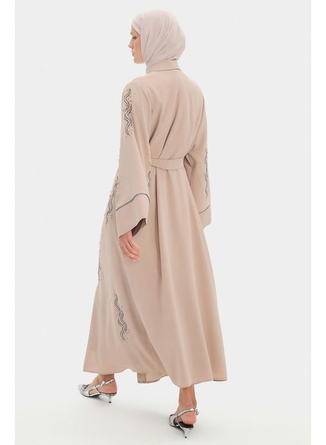 جون عباية نسائية بحزام خصر مزين بالخرز بيج - Image 4