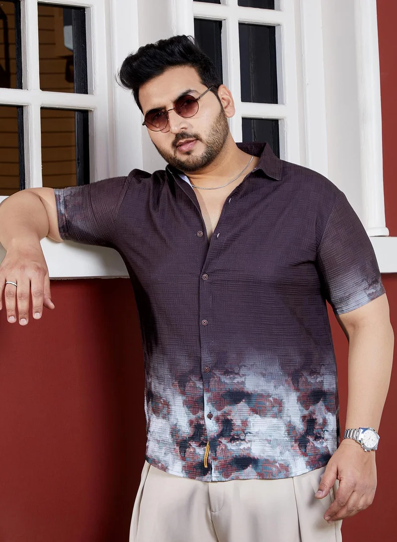 انستافاب بلس قميص رجالي بنقش رخامي بنفسجي للعناية اليومية بياقة عريضة وأكمام قصيرة عادية وإغلاق بأزرار مقاس كبير بتصميم مريح للاستخدام اليومي