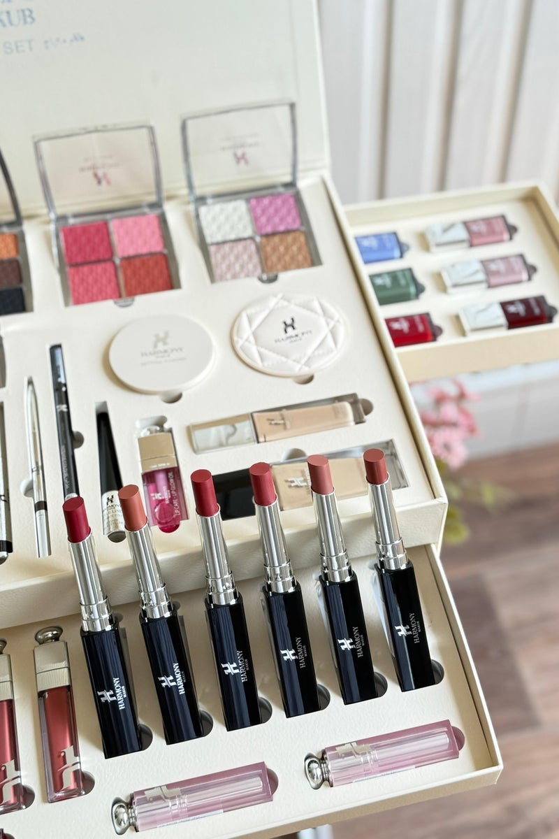 Harmony Makub Makeup Set - Image 2