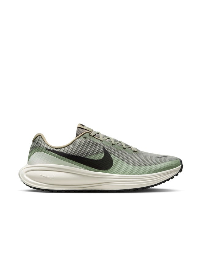 Nike Revolution 8 - Image 1