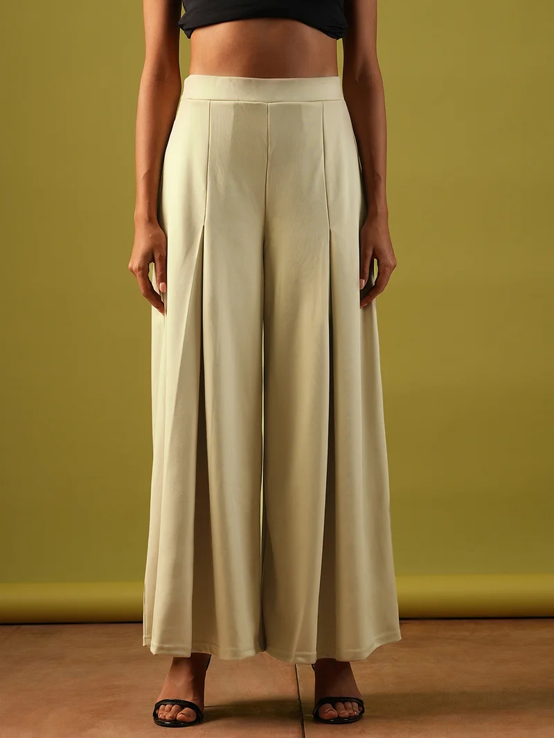 globus Globus Women Solid Stretchable Mid-Rise Pleated Flared Wide Leg Workwear Treggings