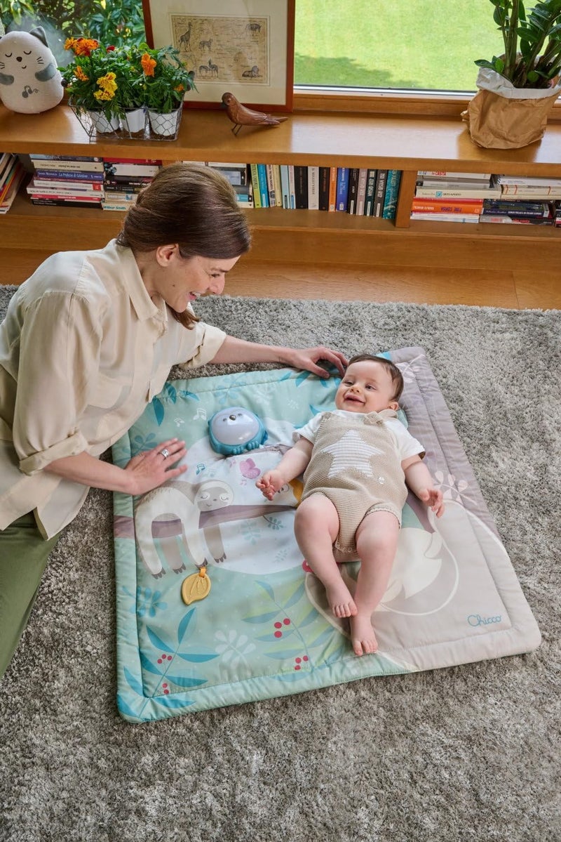 Chicco 2-in-1 Play Mat with Electronic Panel, Lights, Sounds, and Classic Music - Image 2