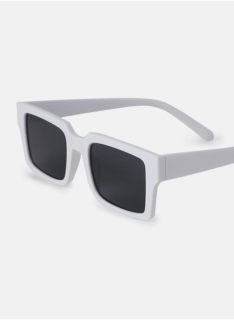 Full Rim Rectangular Sunglasses - White - pzsku/ZC384399F5B3564B58805Z/45/_/1741336725/2229e1ff-1d09-413d-8a89-a61da0eb66e9