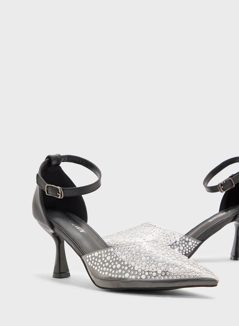 THE BROWN High Heeled Diamante Pump