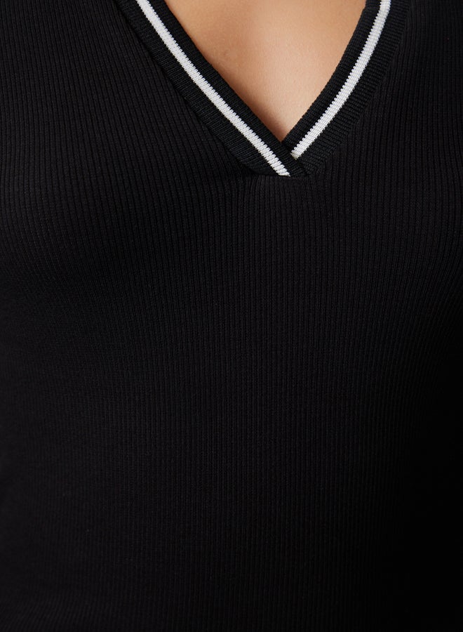 trendyol Black Knitwear Collar Detailed Fitted Flexible Knitted Blouse TWOAW25BZ00121 - Image 4