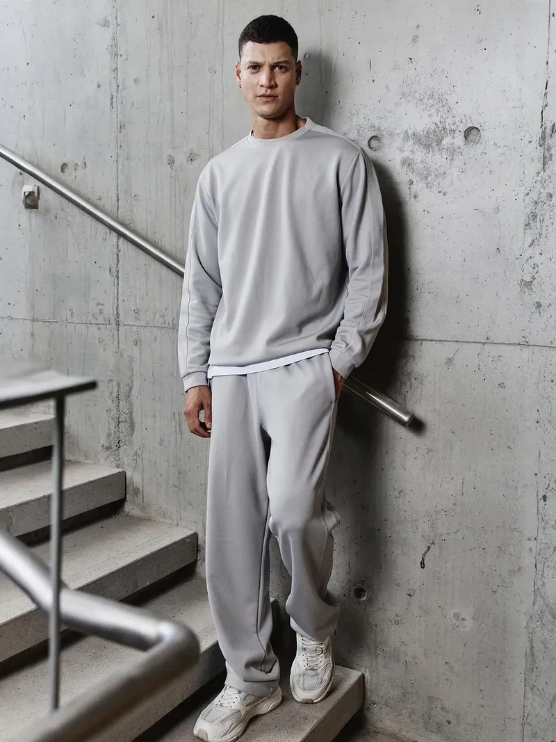 TOMMYLIFE TOMMY Men's Oversized Sweatshirt And Pants Set