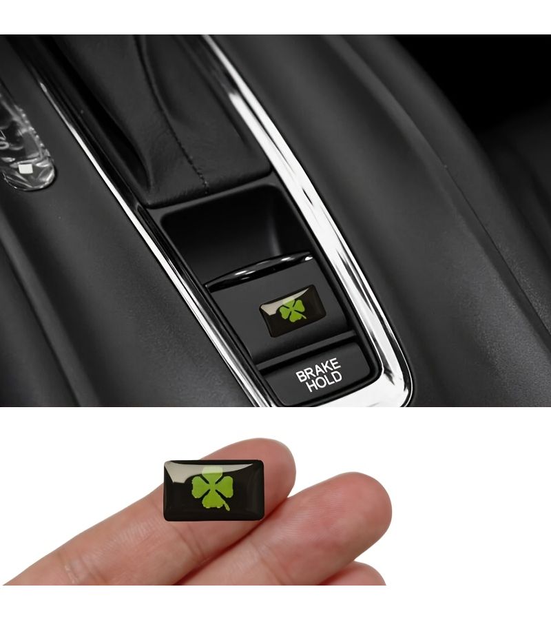 2pcs Lucky Grass Car Emblem Stickers A1 Vehicle Decor for All Cars Accessories - Image 1