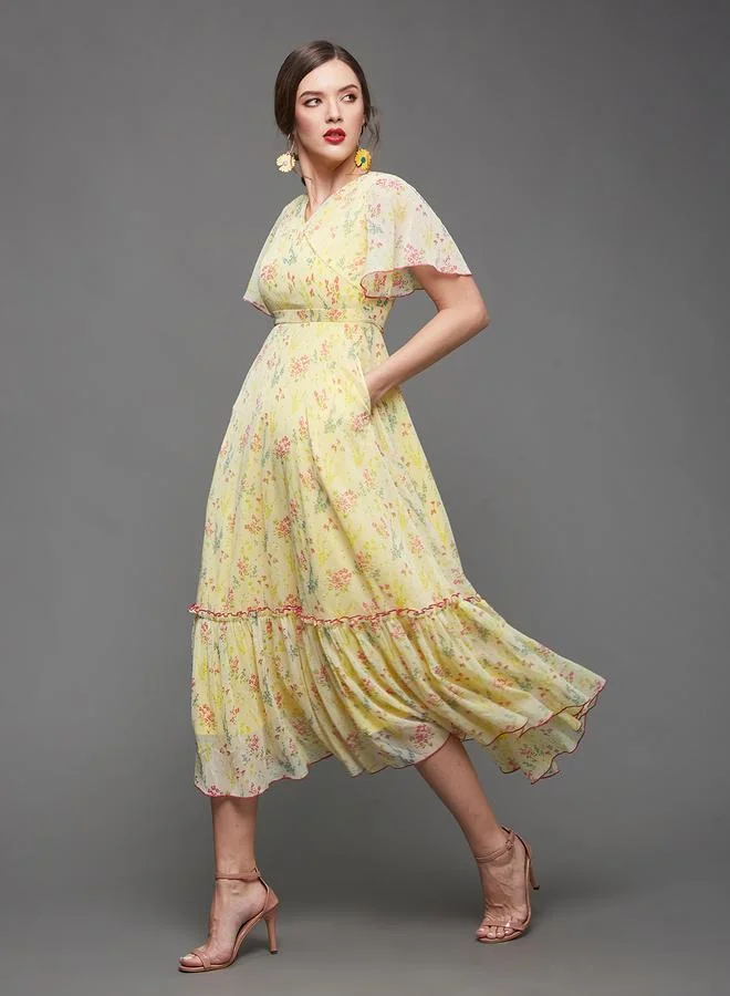 Miss Chase Miss Chase All-Over Floral Print Ruffled Hem Maxi Dress