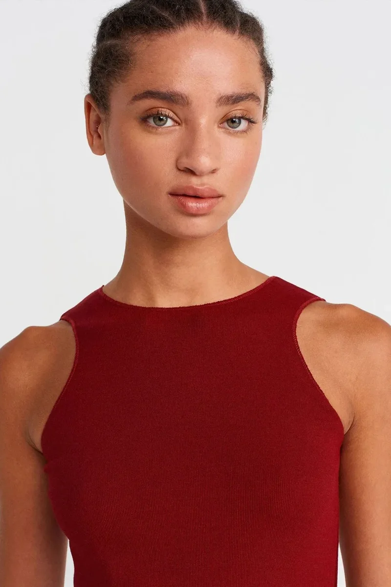 Dilvin Burgundy Red DILVIN Fitted Ribbed Sleeveless Blouse for Women | Best Price UAE