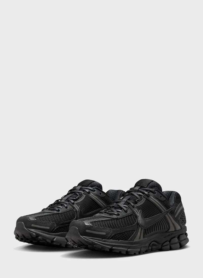 Nike Zoom Vomero 5