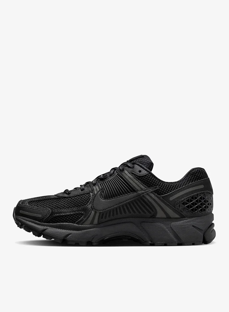 Nike Nike Zoom Vomero 5
