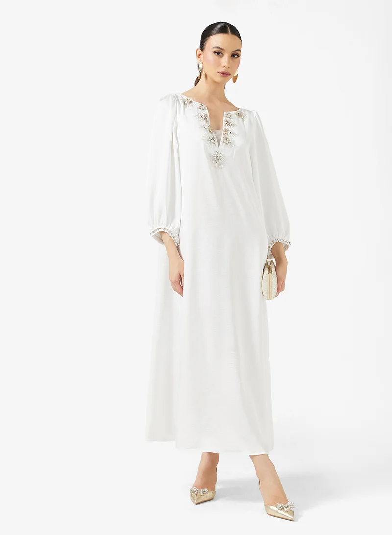Puff Sleeved Jalabiya With Embellished Neckline