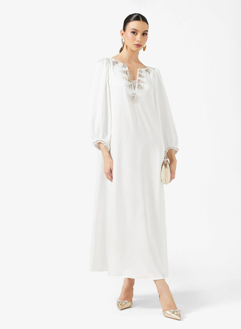 Khizana Puff Sleeved Jalabiya With Embellished Neckline - Image 1
