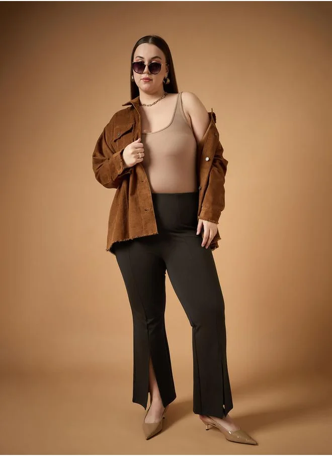 SASSAFRAS Plus Size Front Slit Detail Flared Pants by Styli