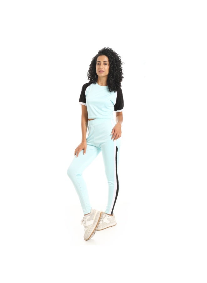 Caesar Women's two-piece sports set, half-sleeved T-shirt and pants  - Image 3