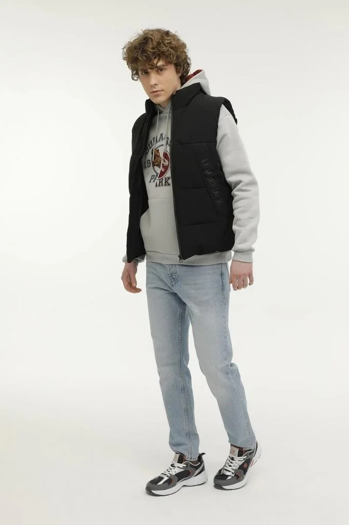 LUMBERJACK M-CT660 Udo Vest Black Lightweight Short Vest