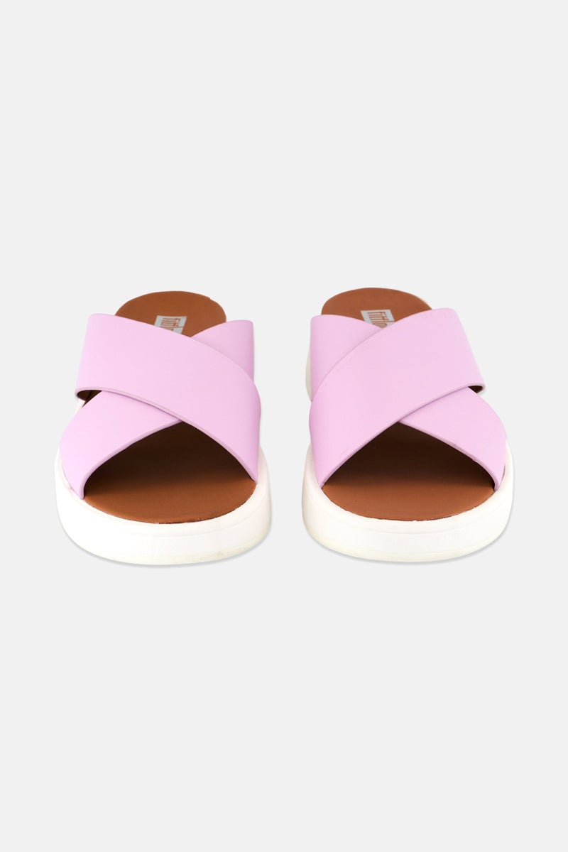 FitFlop صندل نسائي فاشن مصنوع من الجلد بقاعدة عريضة، ليلك - Image 4
