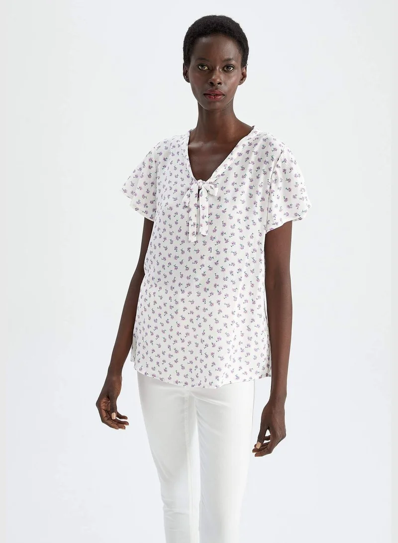 ديفاكتو Woman V Neck Woven Short Sleeve Blouse