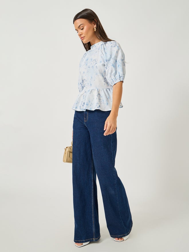 Styli Styli Floral Print Balloon Sleeve Round Neck Blouse  - Image 2