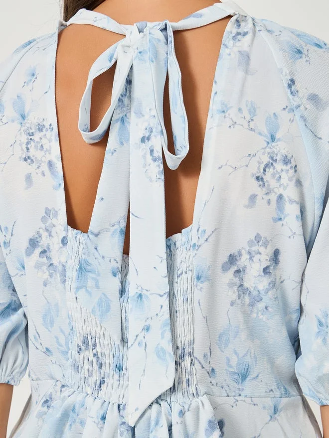 Styli  Floral Print Balloon Sleeve Round Neck Blouse for Women | Best Price UAE