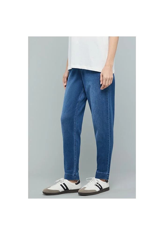 R&b  Washed Mom Fit Jeans with Button Closure for Women | Best Price UAE