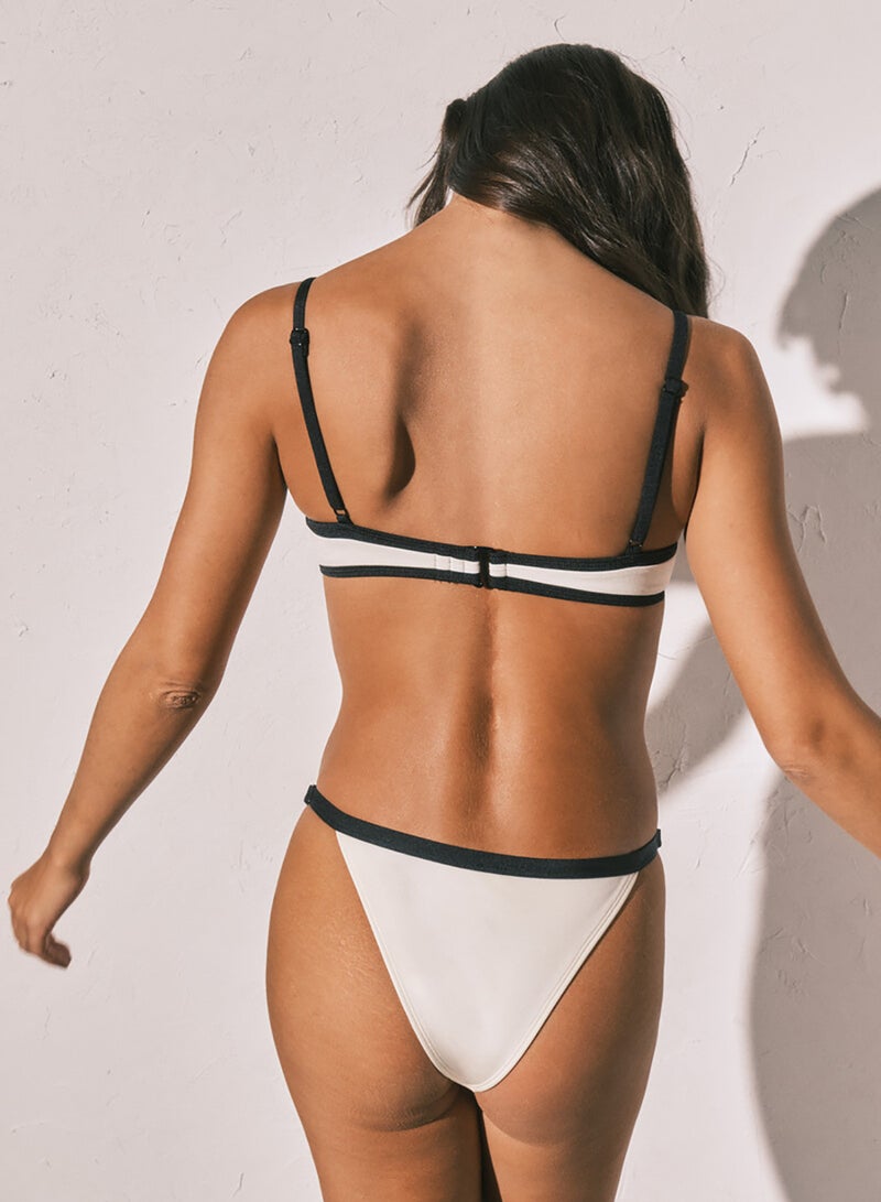 women'secret White Brazilian adjustable bikini bottoms - Image 4