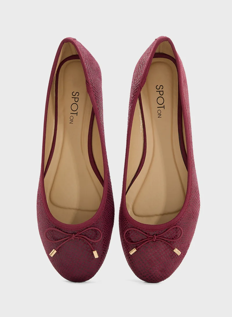 Spot-On Woven Detail Ballerina