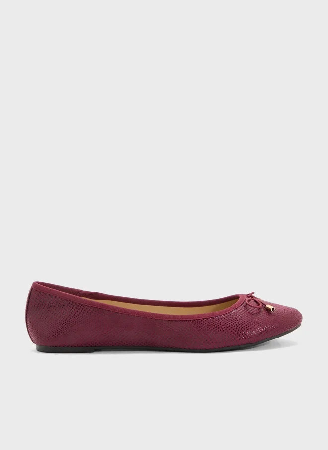 Spot-On Woven Detail Ballerina