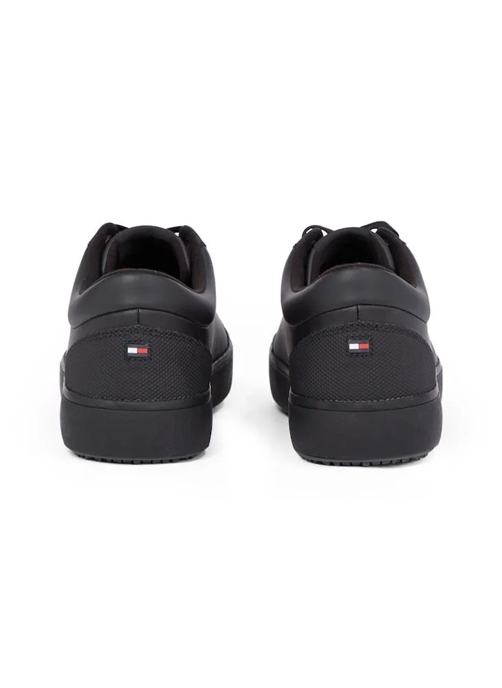 تومي هيلفيغر Casual Lase Up Low - Top Sneakers