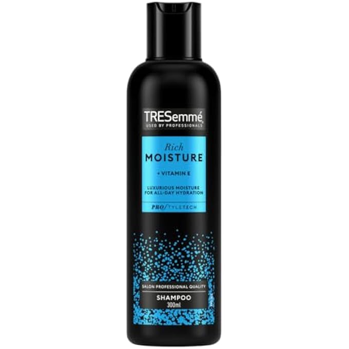 Tresemme RICH MOISTURE SHAMPOO FOR DRY, DAMAGED HAIR, MOISTURIZING, SOFTENING, 300 ML