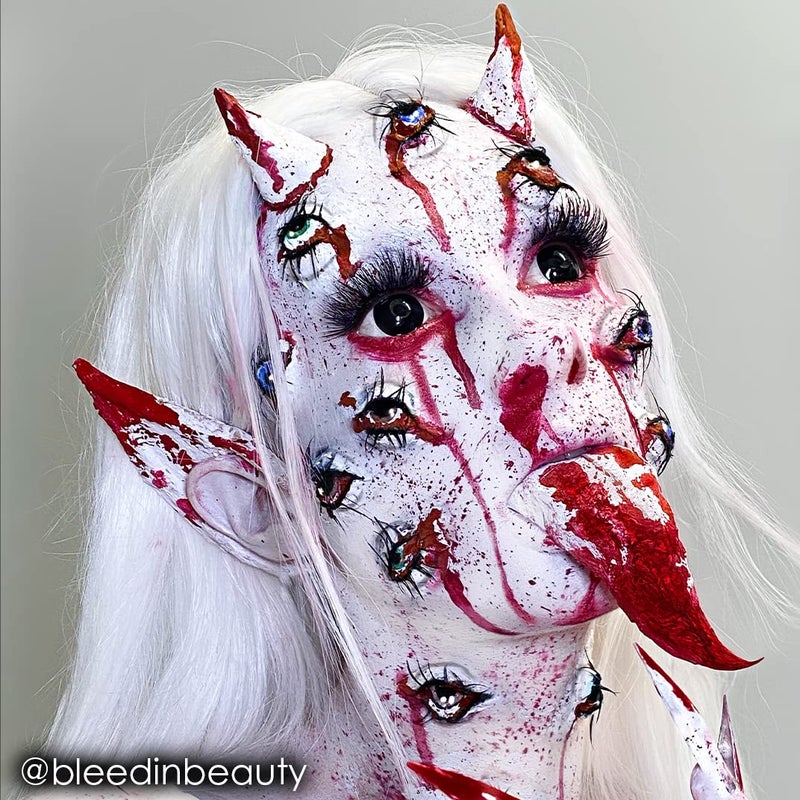 Mehron Makeup Paradise Makeup AQ Pro Size | Stage & Screen Performance, Face & Body Painting, Beauty, Cosplay, and Halloween | Water Activated Face Paint, Body Paint 1.4 oz (40 g) â€“ White - Image 3