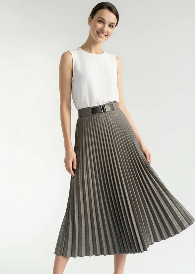 اكسيكيوز تنورة ميدي عادية بخصر عالٍ مزينة بكسرات ونقشة متعرجة وإبزيم