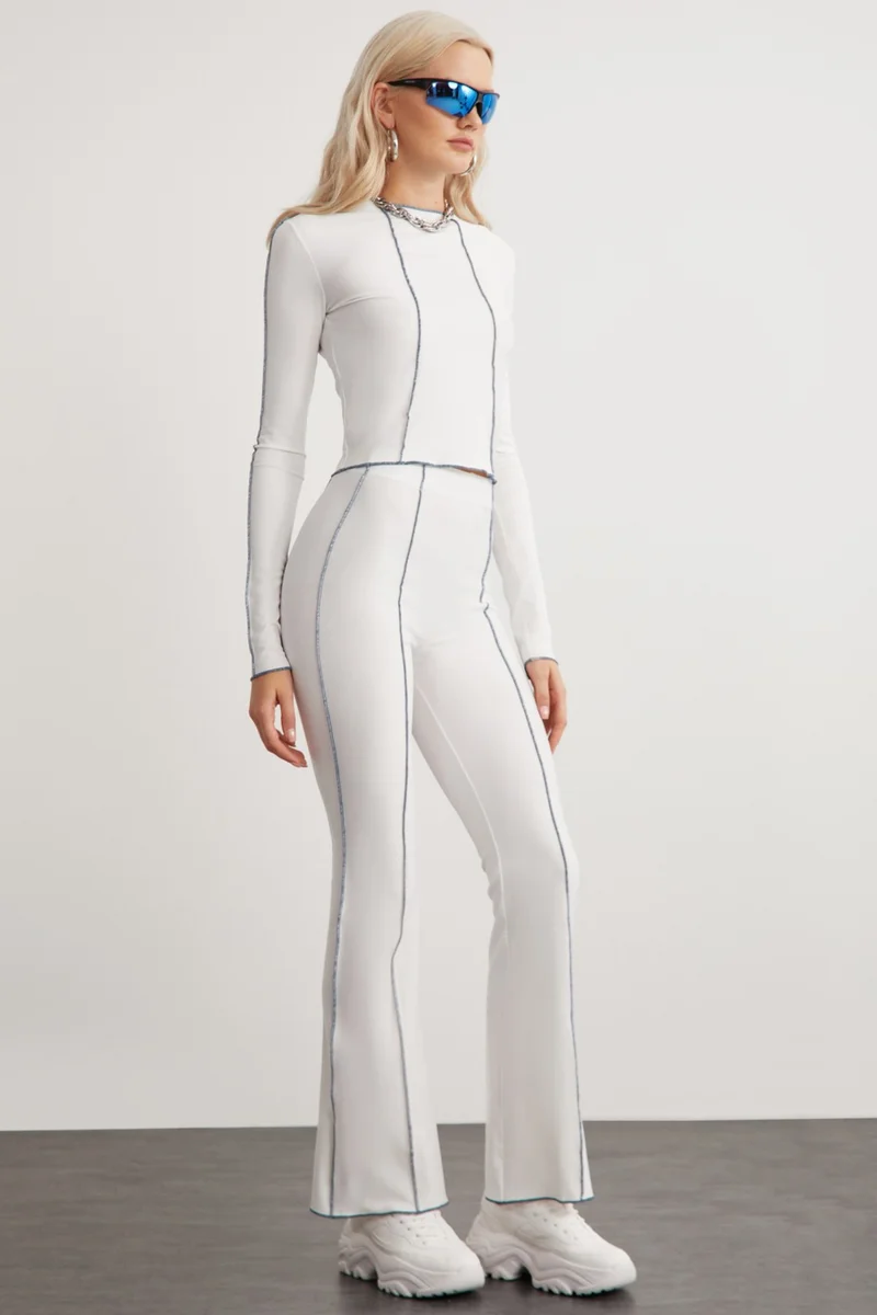 جريميلانج Nadine Women's White Stitch Detail Slim Fit Crew Neck Long Sleeve White T-Shirt