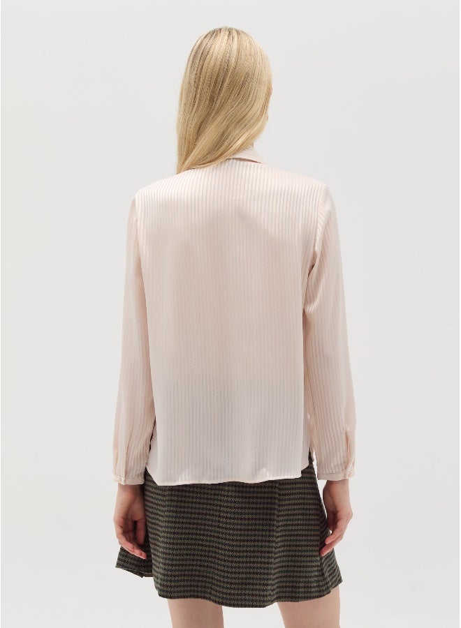 او في اس قميص ساتان مخطط بكشكش - Image 3