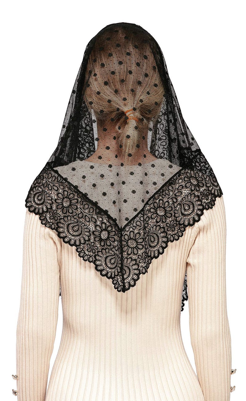 Wgior Triangle Vintage Inspired Lace Chapel Veils Catholic Mass Head Covering Scarf Mantilla Veils for Church (Black) - Image 5