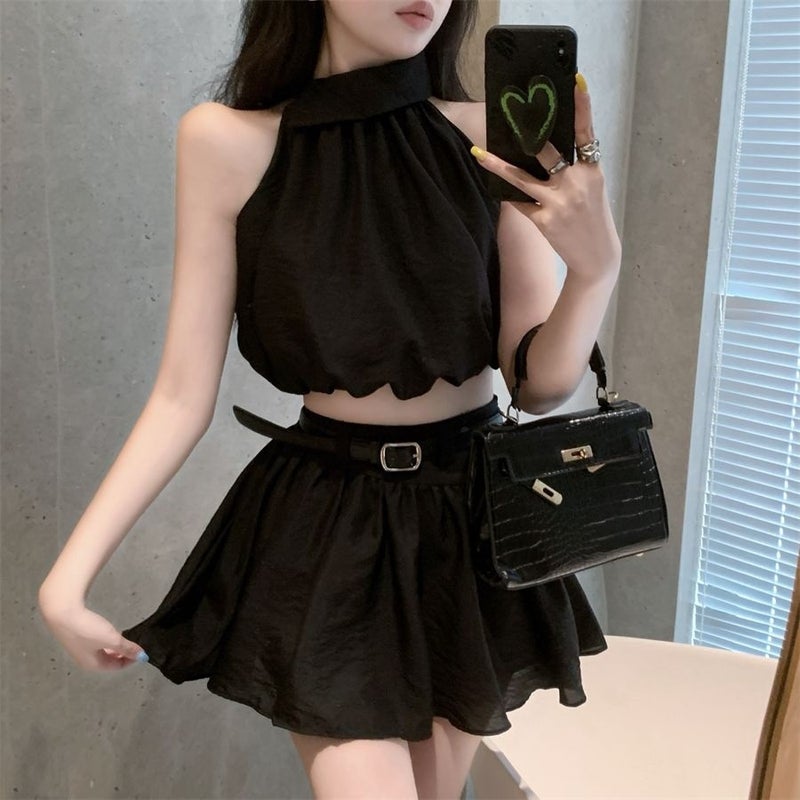 Women's 2-Piece Sleeveless Top and Pleated Skirt Set - Image 3