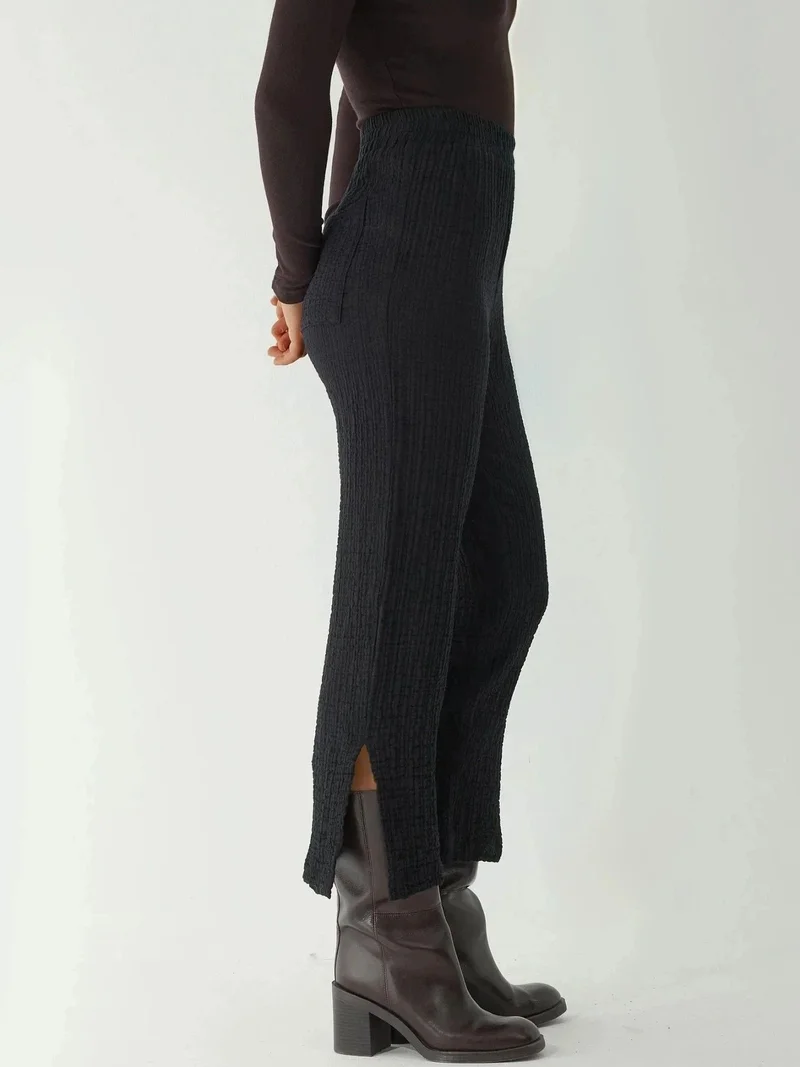 هيكاب بنطلون مستقيم بخصر مرتفع وملمس فاخر