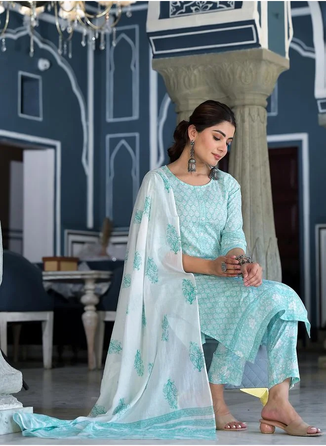 Vishudh Women Blue Floral Printed Cotton Kurta Set by Styli