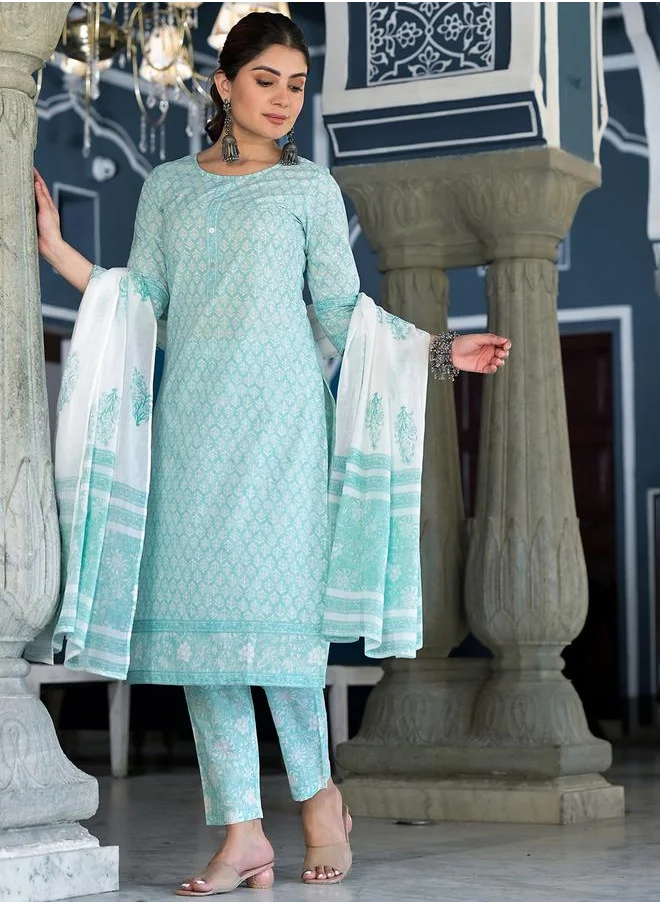 Vishudh Women Blue Floral Printed Cotton Kurta Set by Styli
