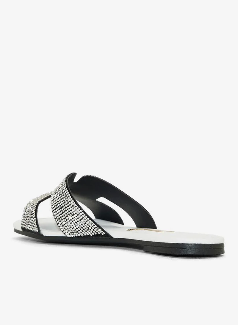 Vizzano White Flat Sandals for Women – Stylish Ladies Flat Sandals & Comfortable Flat Slippers for Women | Best Price UAE