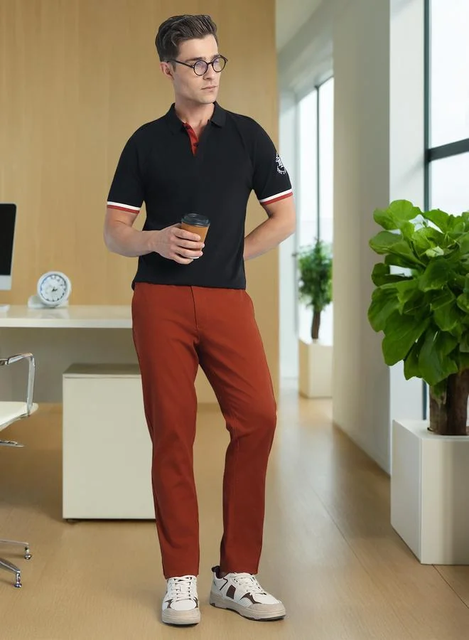 دينيس لينغو تيشيرت رجالي أسود بياقة بيكيه بقصة عادية