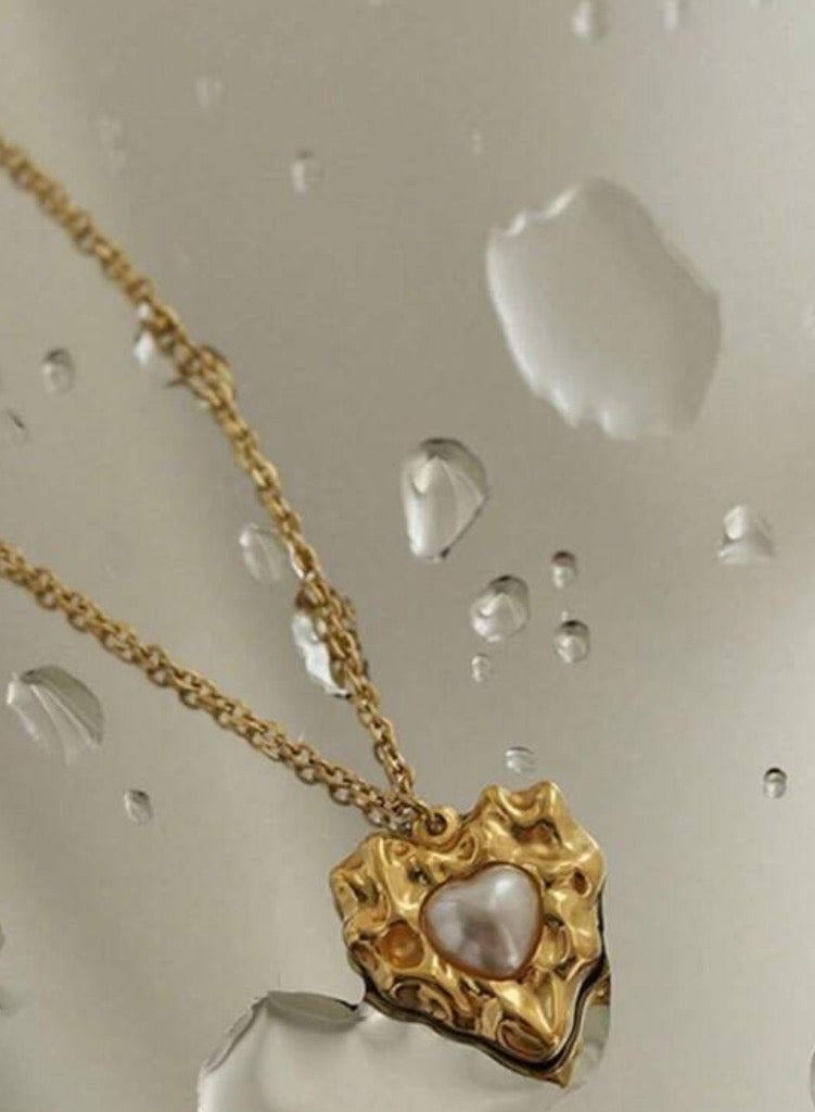 Equal Women's Stainless Steel Gold Plated Necklace Very Elegant - Image 2