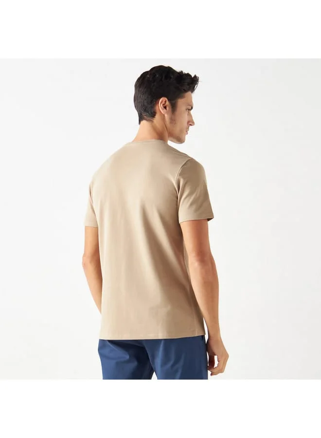 Iconic Iconic Slogan Print Crew Neck T-shirt with Short Sleeves
