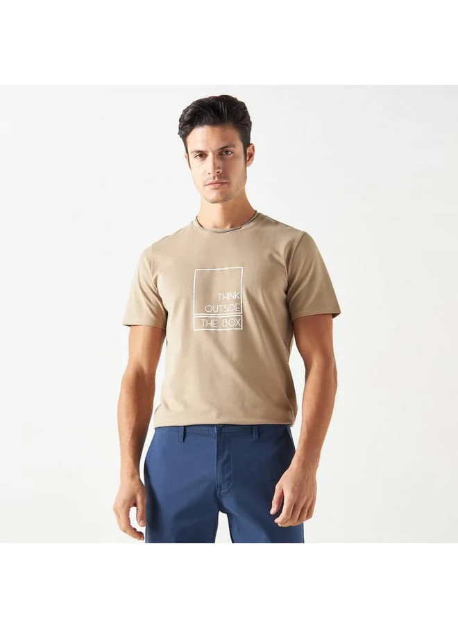 Iconic Iconic Slogan Print Crew Neck T-shirt with Short Sleeves